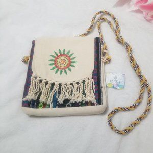 Emika Embroidered Messenger Crossbody Bag – 60s/70s Boho Style, NWT